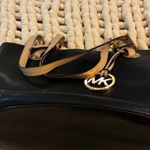 Michael Kors Black and Tan Shoulder Bag